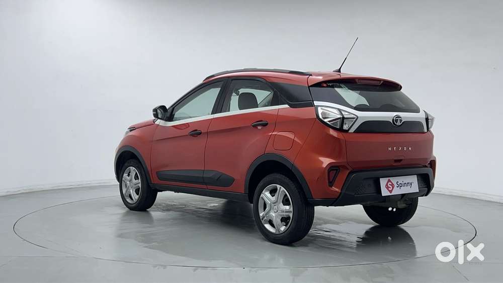 Tata Nexon 1.2 Revotron Xma Amt (s), 2022, Petrol