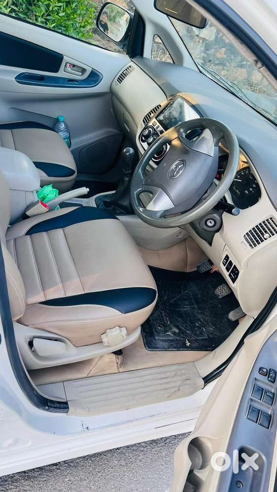 Toyota Innova Diesel 2015