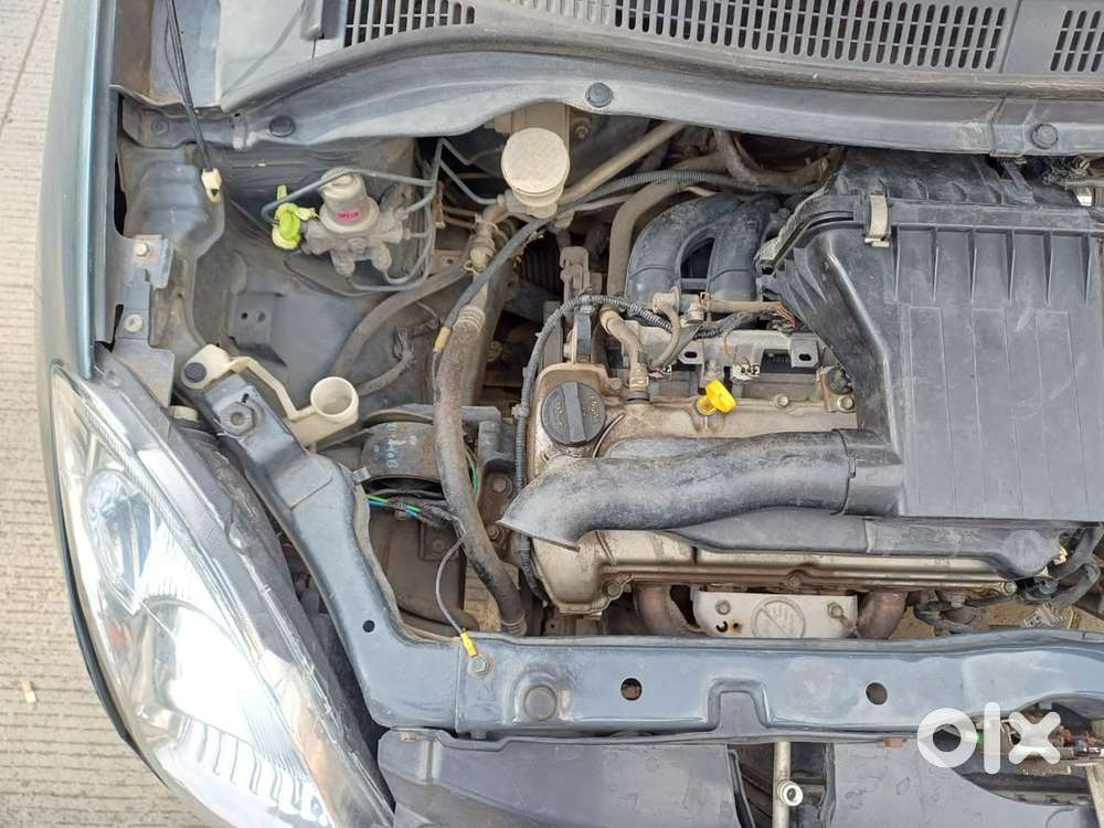 Swift Vxi Petrol 2011
