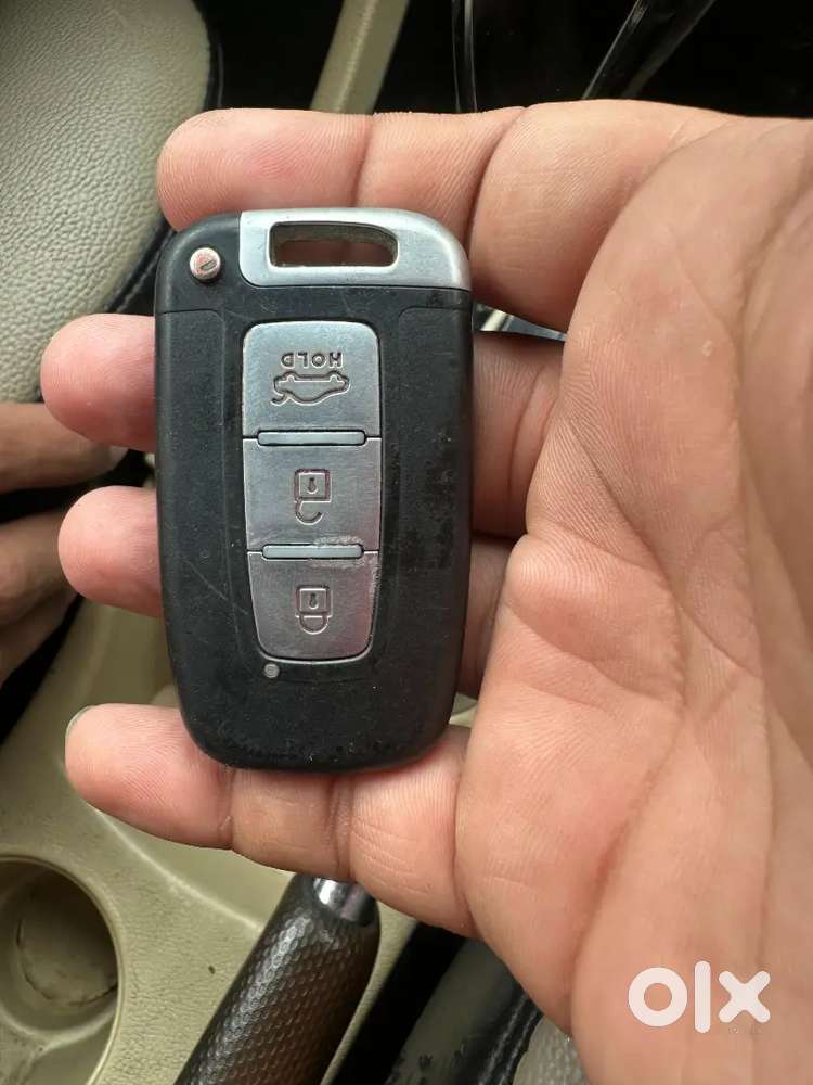 Hyundai Verna 2012 Cng & Hybrids 93000 Km Driven