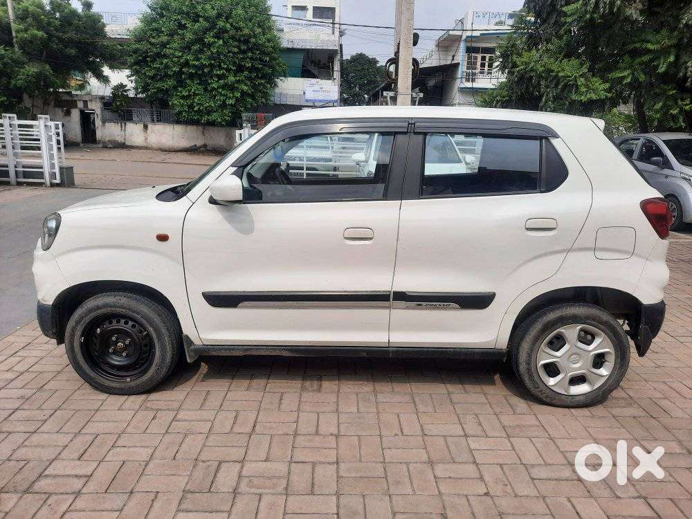 Maruti Suzuki S-presso Vxi Plus, 2022, Petrol