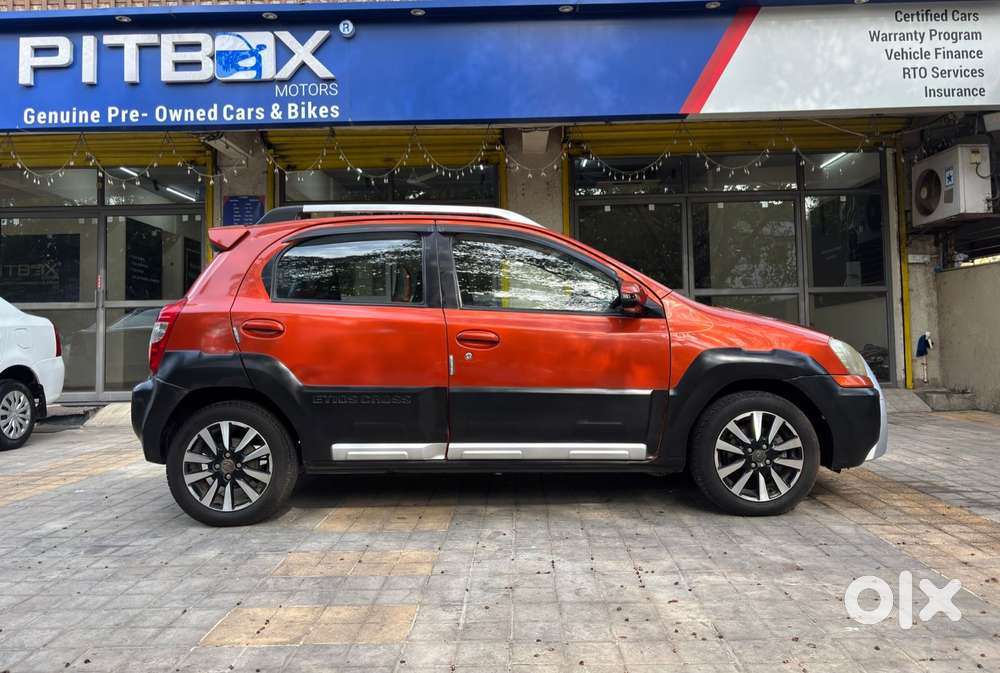 Toyota Etios Cross 1.2l G, 2015, Petrol