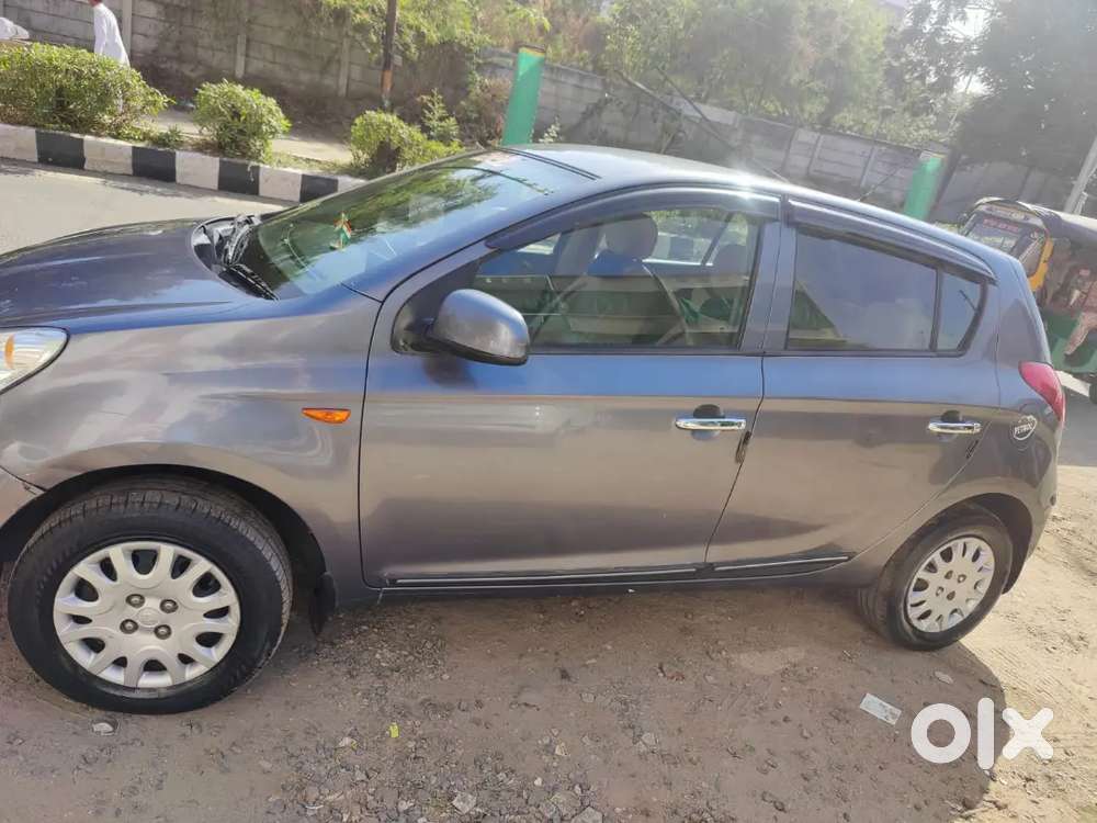 Company Condition No Accidental New Battery 80% Tyres