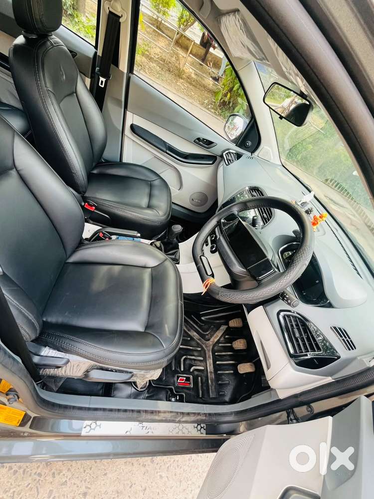Tata Tiago 1.2 Revotron Xm, 2025, Petrol