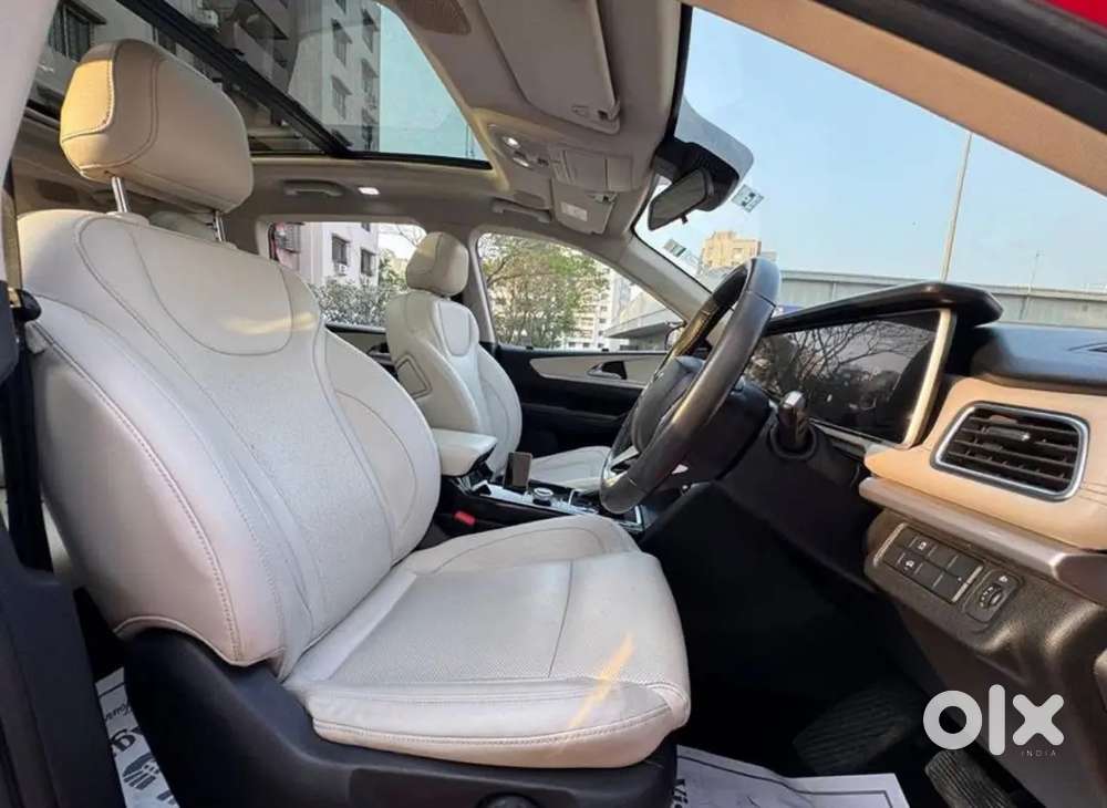 Mahindra Xuv700 Ax7l At Dsl 1st Owner