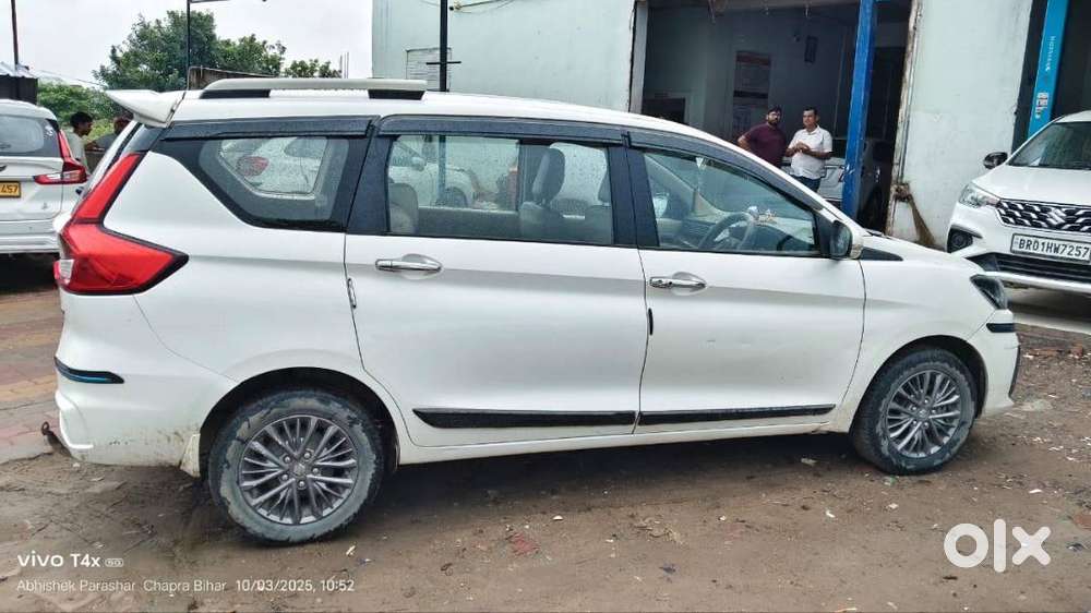 Maruti Ertiga Zxi 2021 Petrol 69240 Km