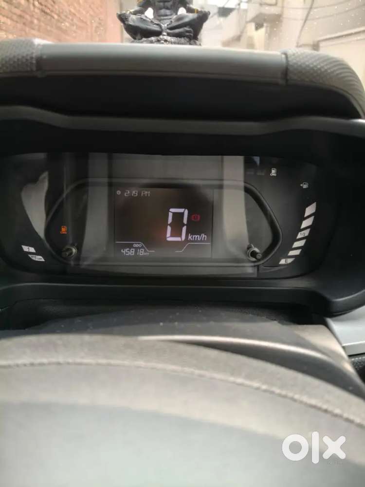 Tata Altroz Xe Cng 2024