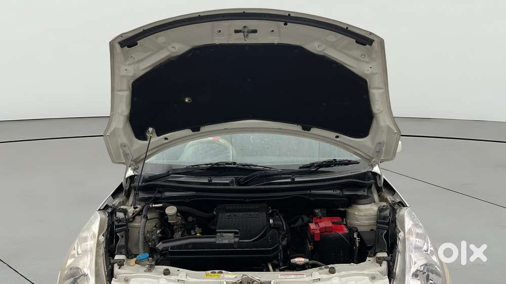 Maruti Suzuki Swift 1.2 Lxi (o), 2017, Petrol