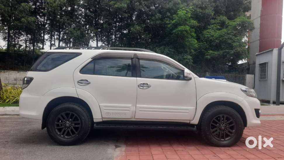 Toyota Fortuner 3.0 4x2 Automatic, 2016, Diesel