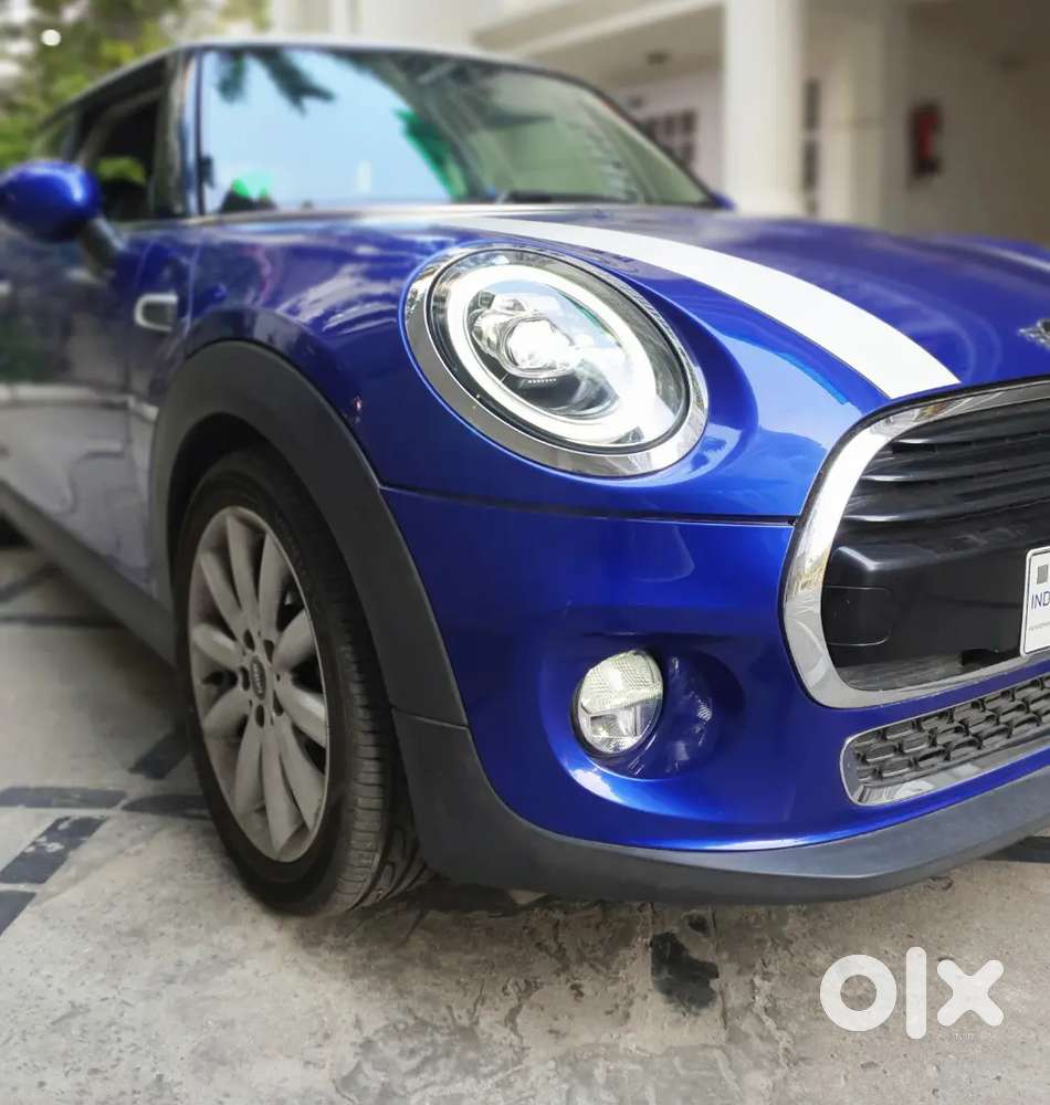 Mini Cooper 3 Door Doctor Driven