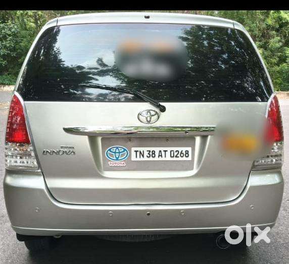 Toyota Innova 2004-2011 2.5 V Diesel 8-seater, 2008, Diesel