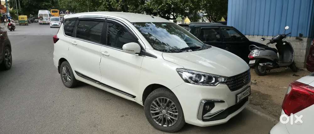 Maruti Suzuki Ertiga Vxi 2022 Cng
