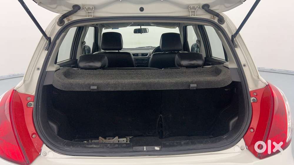 Maruti Suzuki Swift Vvt Vxi, 2016, Petrol