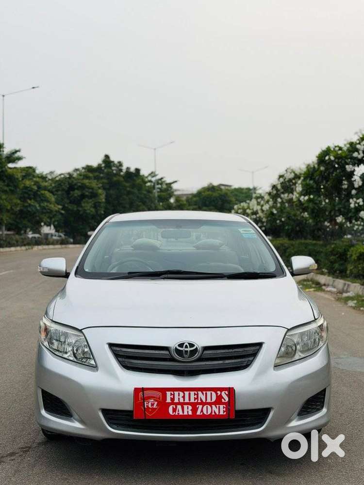 Toyota Corolla Altis G, 2010, Petrol