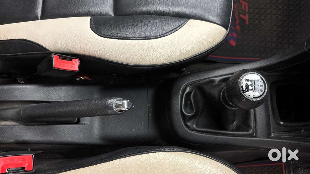 Maruti Suzuki Swift Vxi, 2017, Petrol
