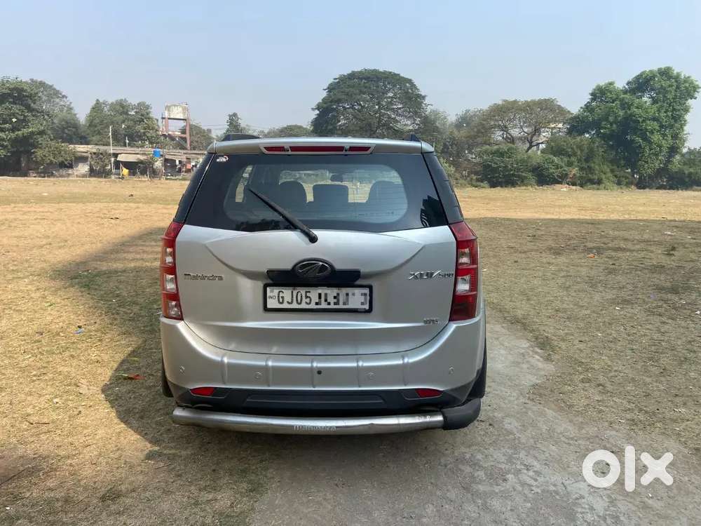 Mahindra Xuv500 2015 Diesel 80800 Km Driven