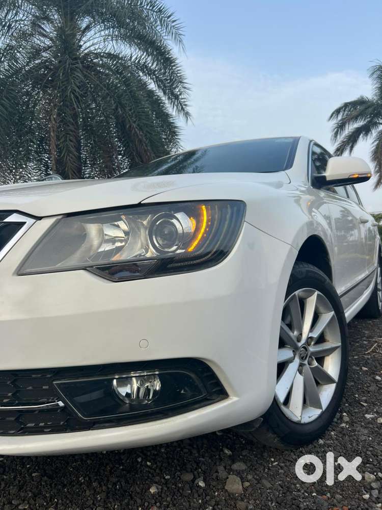 Skoda Superb 2.5 Elegance Tdi At, 2014, Diesel