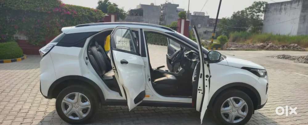 Tata Nexon 2023 Petrol Well Maintained