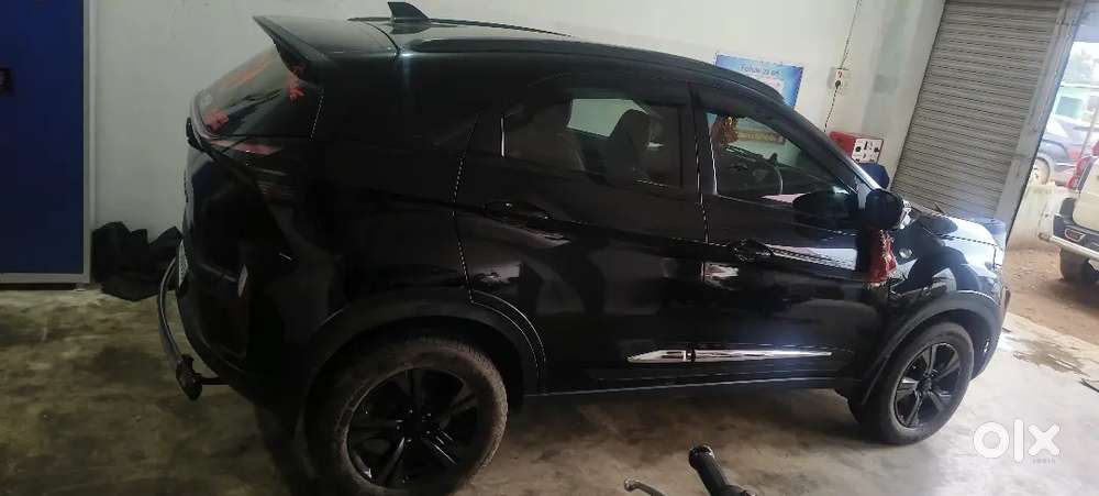 Tata Nexon Creative Petrol 2024 Dark Edition