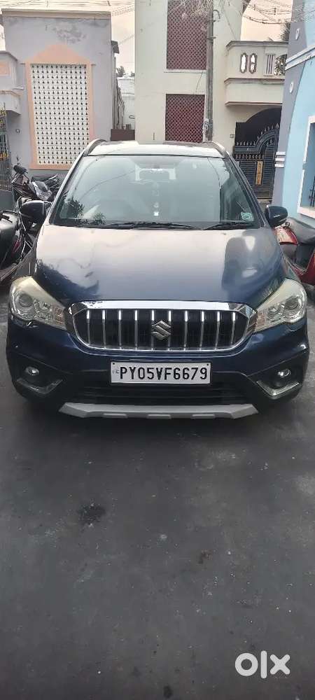 Maruti Suzuki S-cross 2017 Diesel Smart Hybrid Zeta130000 Km