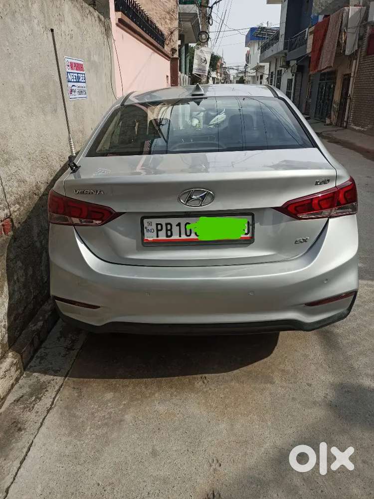 Hyundai Verna 2017 Diesel 120000 Km Driven