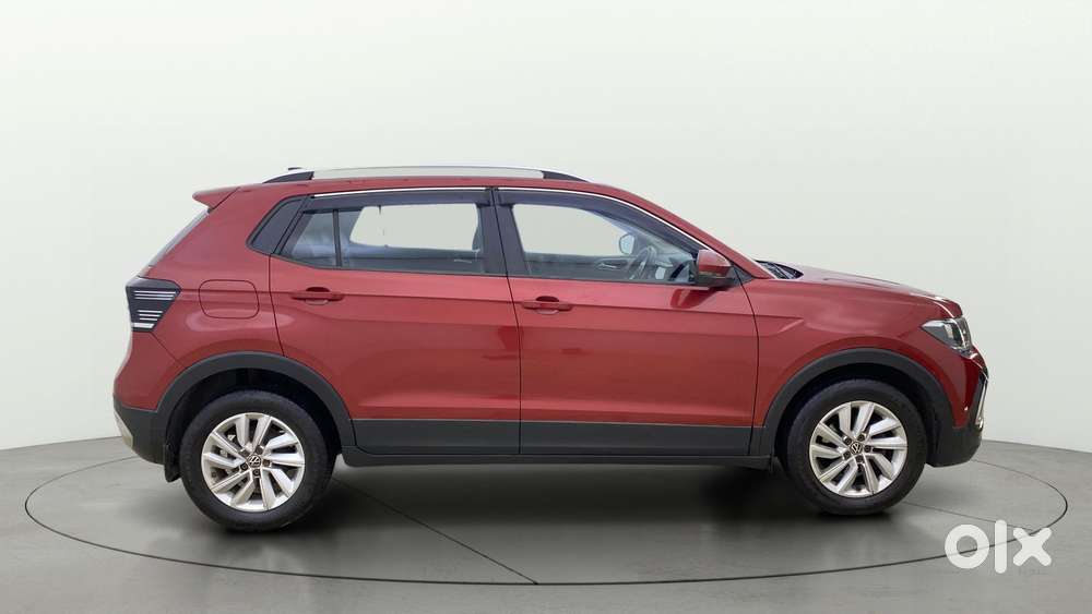 Volkswagen Taigun 1.0 Tsi Highline At, 2022, Petrol