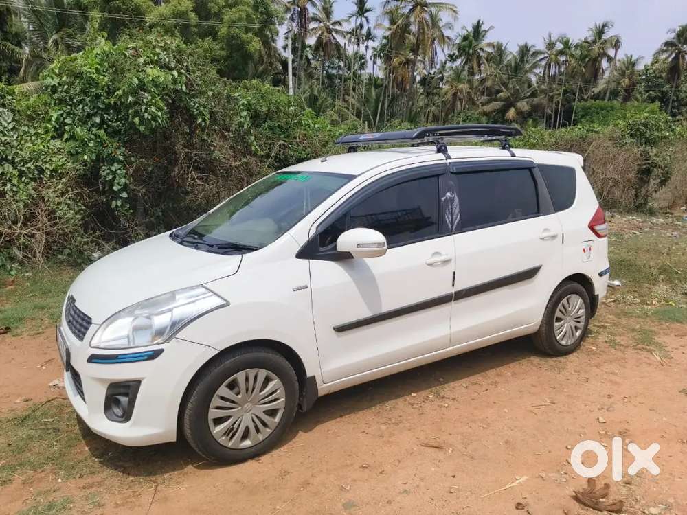 Maruti Suzuki Ertiga 2014 Diesel 103000 Km Driven