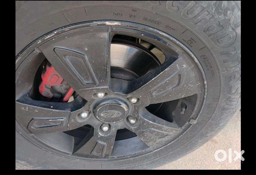 Mahindra Xuv500 2014 Diesel Well Maintained