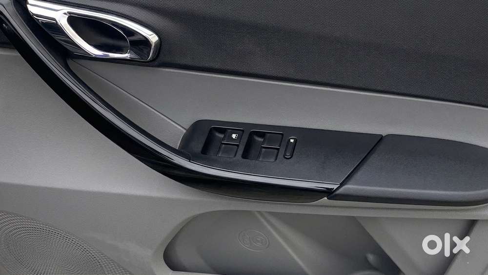 Tata Tiago 1.2 Revotron Xz Plus, 2020, Petrol