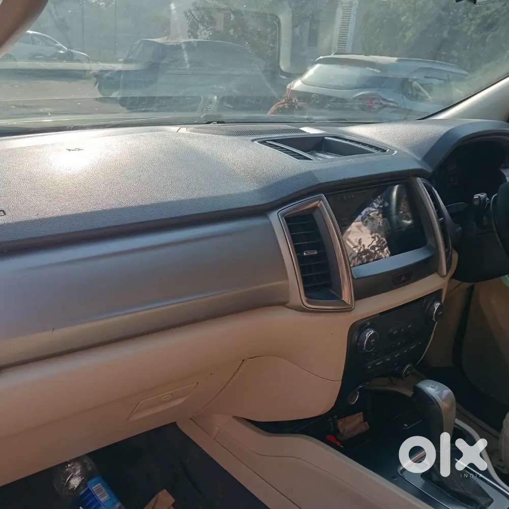 Ford Endeavour 2018 Br31