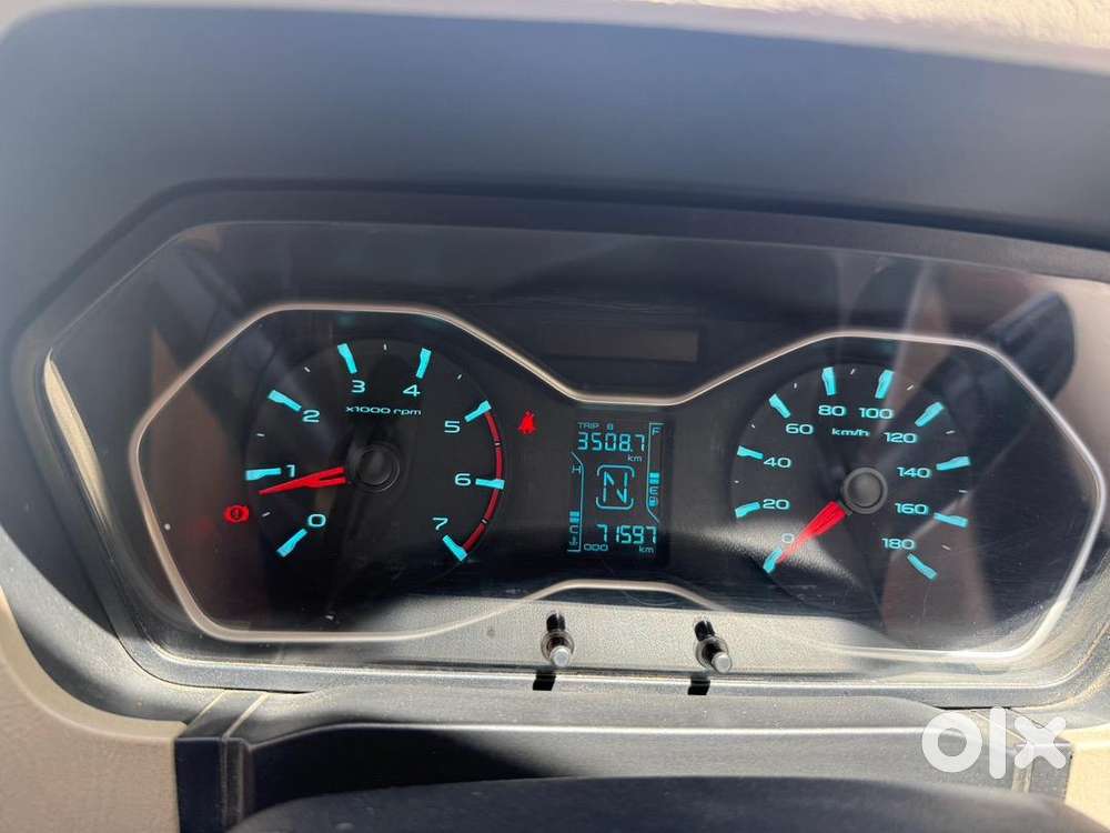 Mahindra Diesel Car 2022