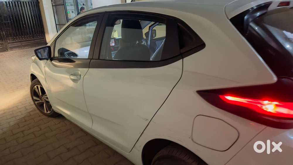 Tata Altroz 2020 Petrol Well Maintained