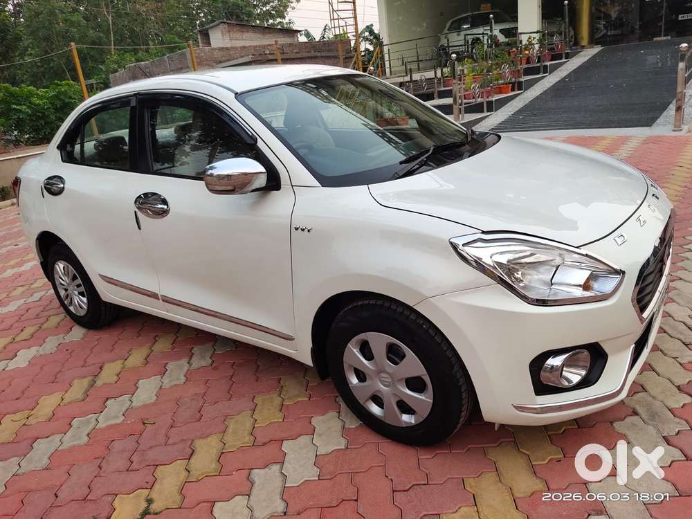 Maruti Suzuki Dzire 1.2 Vxi, 2018, Petrol