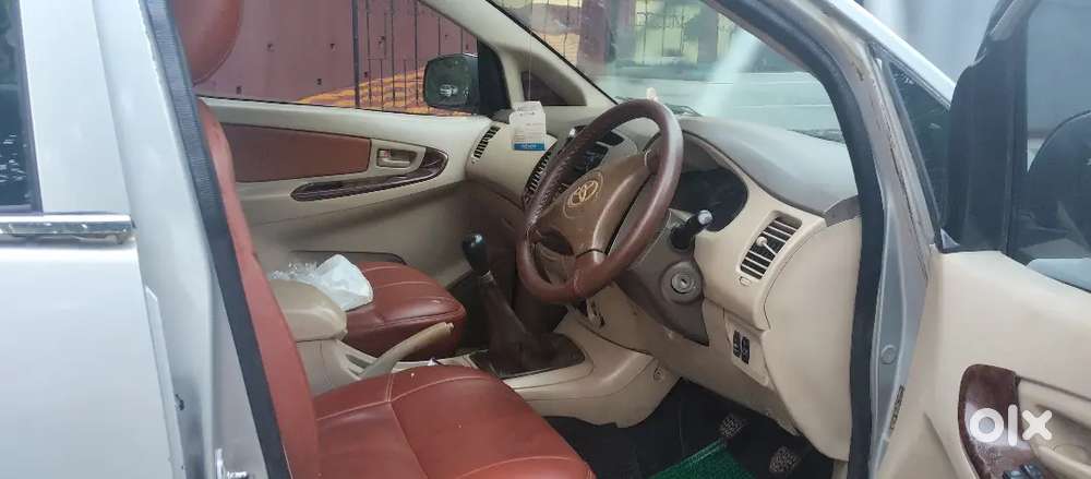 Toyota Innova Diesel 2005 7 Seater