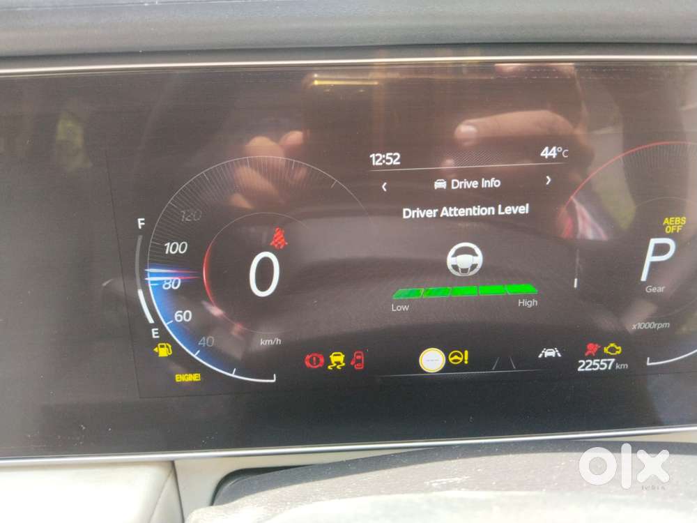 Mahindra Xuv700 2.2 Ax 7 Diesel At Luxury Pack Str, 2023, Diesel