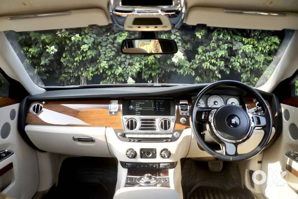 Rolls-royce Ghost Standard, 2010, Petrol