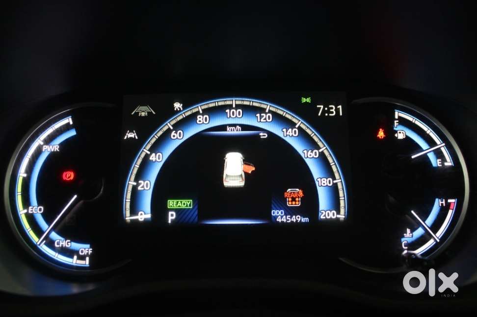 Toyota Innova Hycross 2.0 Zx Hybrid 7 Str, 2025, Petrol