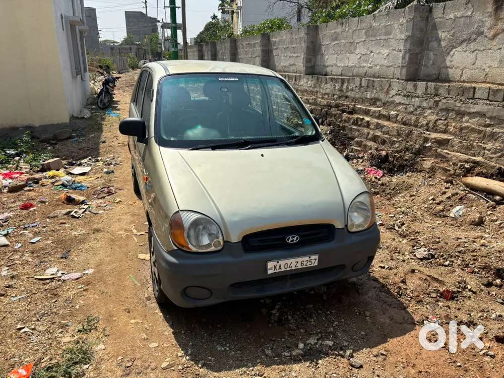 Hyundai Santro Gs Zip 2002