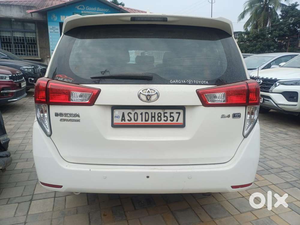 Toyota Innova Crysta 2.4 Gx Mt 8s, 2017, Diesel