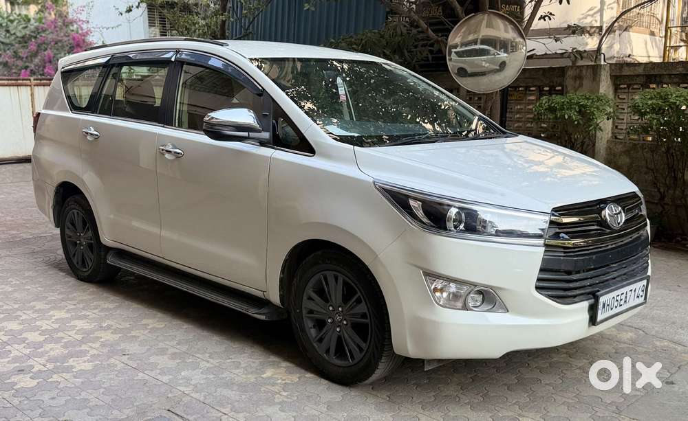Toyota Innova Crysta 2.8 Zx At 7 Seater, 2019, Diesel