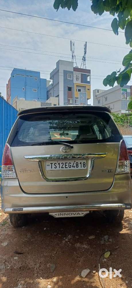 Toyota Innova 2.5 G (diesel) 7 Seater, 2011, Diesel