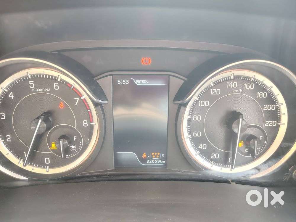 Maruti Suzuki Ertiga 2022-2023 Vxi Cng, 2024, Petrol