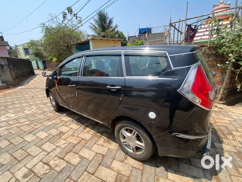 Mahindra Marazzo 6 Diesel Good Condition