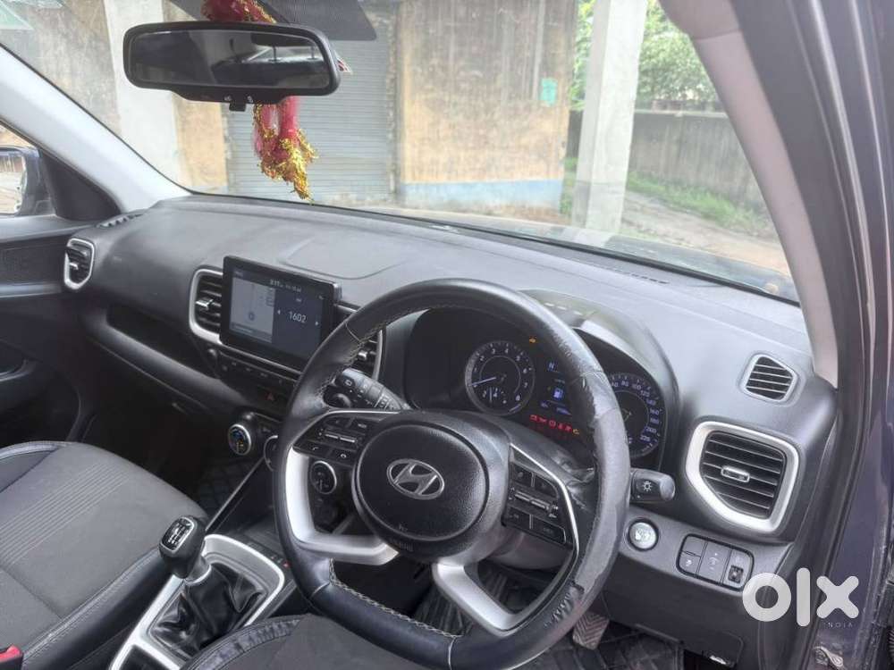 Hyundai Venue 1.0 Sx (o) Turbo Imt, 2020, Petrol