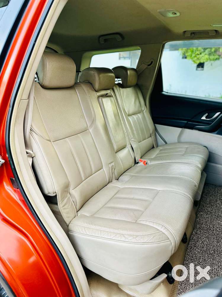 Mahindra Xuv500 2.2 W10, 2015, Diesel