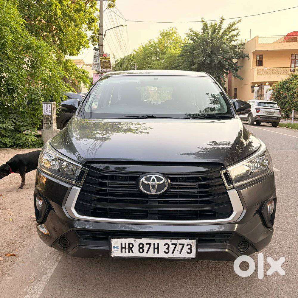 Toyota Innova Crysta 2.8 Gx At 7 Str, 2022, Diesel