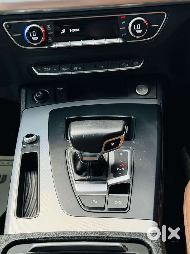 Audi Q5 2.0 40 Tdi Premium Plus, 2021, Petrol