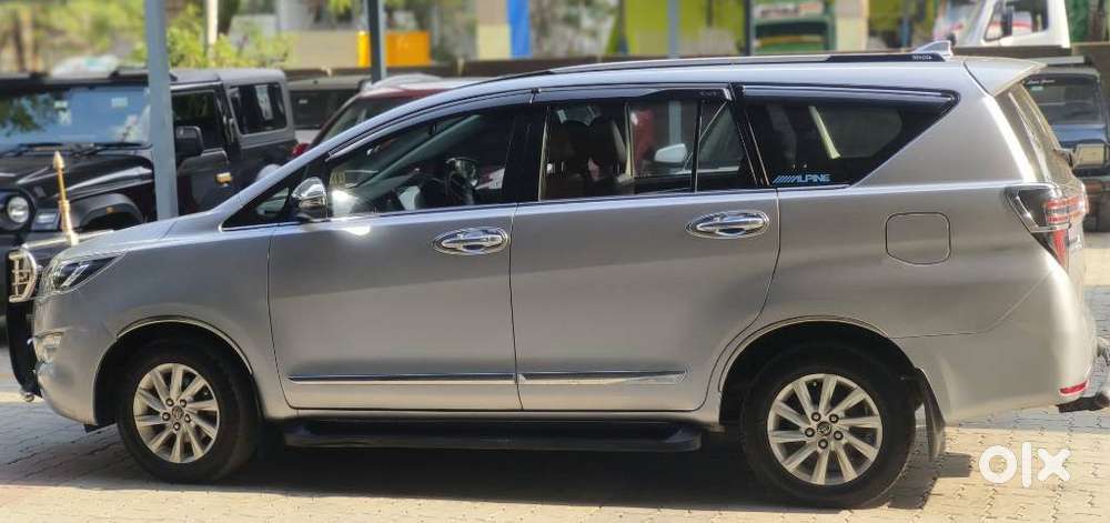 Toyota Innova Crysta 2.4 V, 2018, Diesel