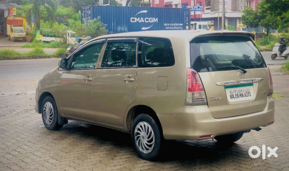 Toyota Innova