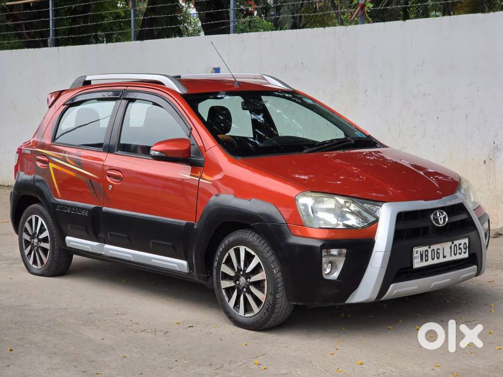 Toyota Etios Cross, 2014, Petrol